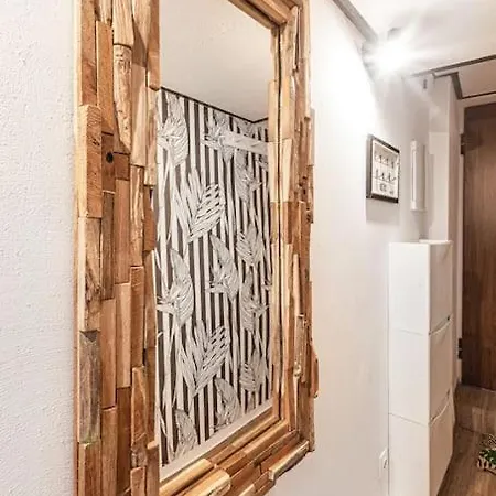 Jungle In Center By Urban Rent Wilna